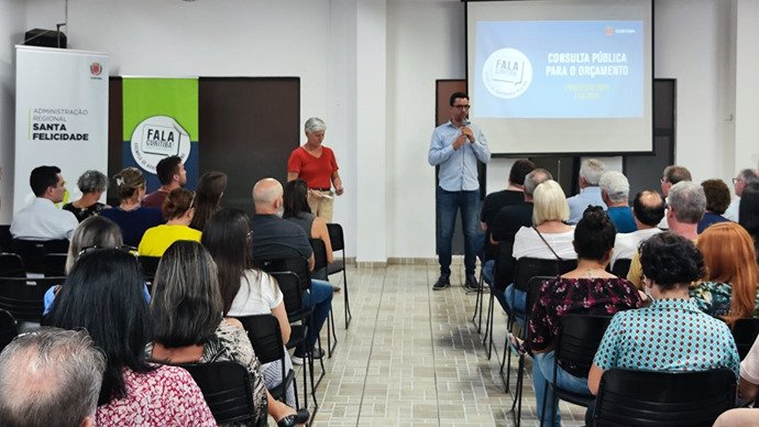 Fala Curitiba está chegando ao fim nos bairros, mas participação será retomada em junho