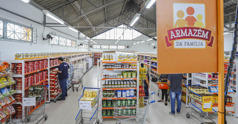 Semana da Economia dos Armazéns da Família de Curitiba tem preços ainda mais acessíveis