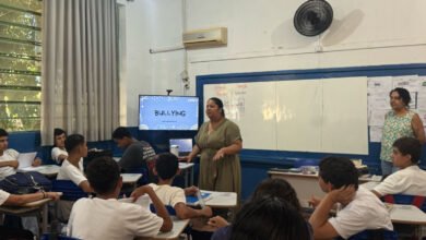 Combate ao bullying: alunos de colégio estadual criam música e videoclipe para conscientização