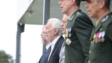 Governador em exercício participa das celebrações do Dia do Exército Brasileiro