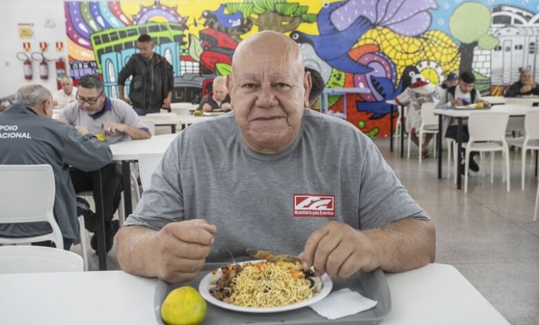 Com aumento do preço na alimentação fora de casa, Restaurantes Populares são alternativa acessível em Curitiba