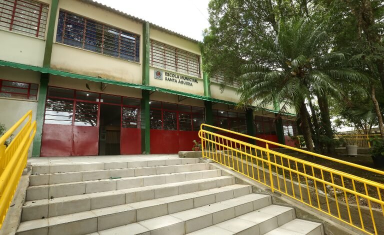 43 projetos estão na pauta da CCJ; lista inclui escolas municipais cívico-militares