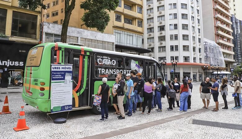 Veja a lista de serviços móveis da Prefeitura de Curitiba para sexta-feira (16/5)