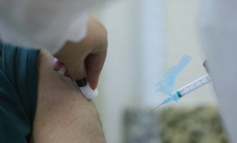 Paraná chega a 2 milhões de vacinas da gripe aplicadas; confira a cobertura nas cidades