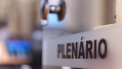 Na última sessão de 2025, vereadores de Curitiba prestam contas à população