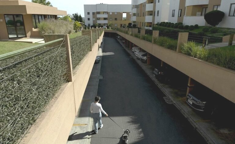 Curitiba pode ter condomínios parceiros contra a violência doméstica