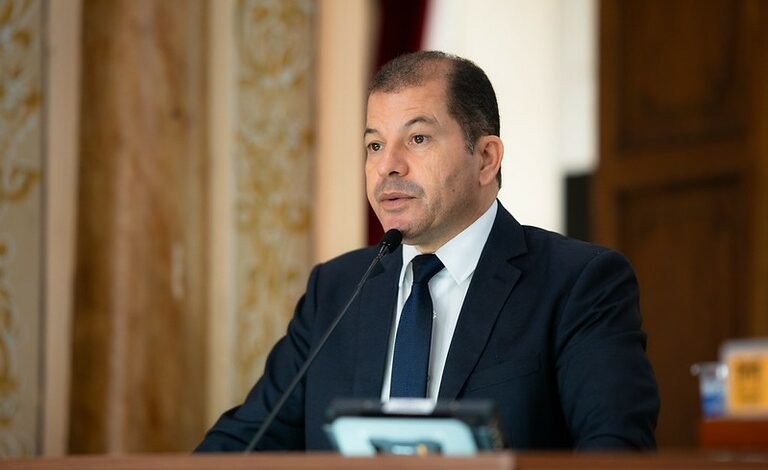 Líder do Governo reafirma compromissos com servidores municipais